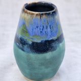 vase11 small